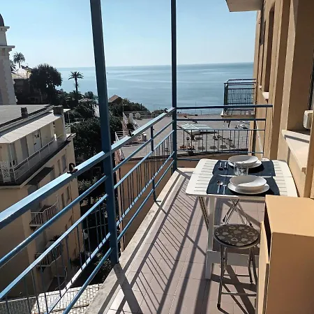 Apartment Con Stupenda Vista Mare Zona Bristol Rapallo