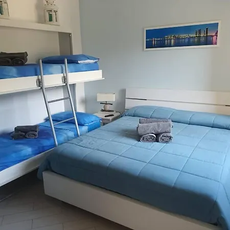 Con Stupenda Vista Mare Zona Bristol Apartment *